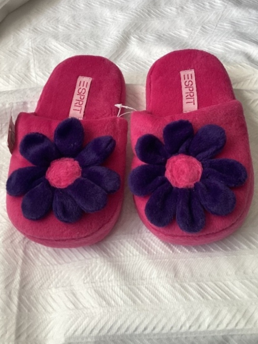 ESPRIT Pink & Purple Flower Plush Slippers Medium Girls 12-13 New CUTE!